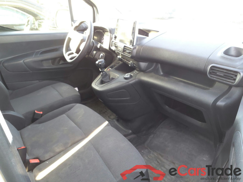 CITROËN Berlingo  CITROËN Berlingo  VAN M 950 HDI 100 BVM6 + PACK CHANTIER + CABINE EXTENSO +ECRAN 8 POUCES + CAMERA RECUL #5