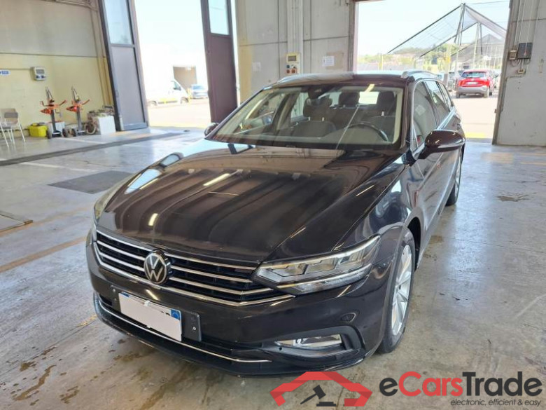 VOLKSWAGEN PASSAT / 2019 / 5P / STATION WAGON VAR. 2.0TDI SCR EVO 110KW BUSINESS DSG