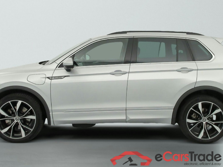 Volkswagen Tiguan R-LINE 1.4 eHybrid 245ch DSG6 #4