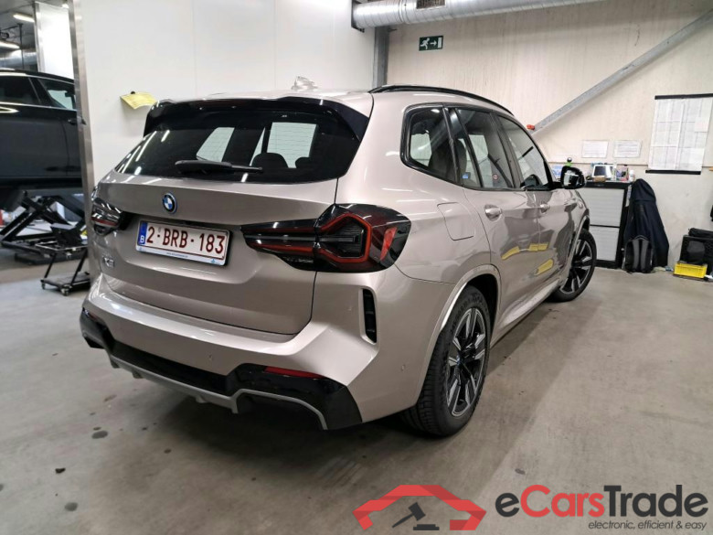 BMW I - BMW IX3 286PK With Climatic & Navigation & Electric Heated Seats & Cruise Control & Pano Roof & Removable Towing Hook * ELECTRIC * #2