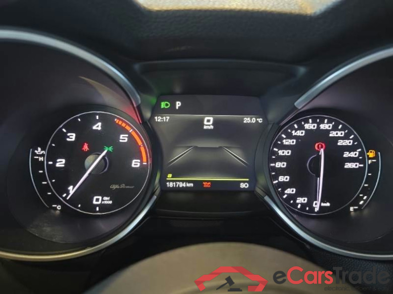 ALFA ROMEO STELVIO / 2017 / 5P / SUV 2.2 TD 190 CV SPRINT AT8 Q4 #4