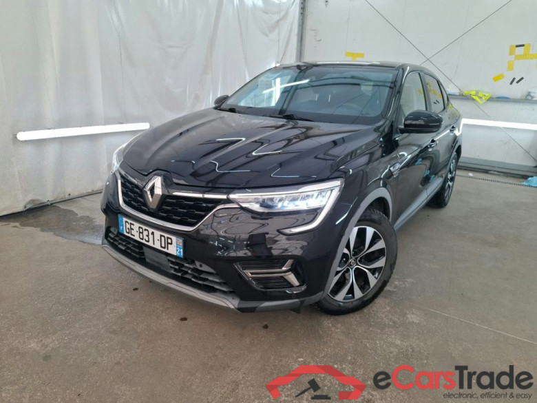 RENAULT Arkana / 2021 / 5P / SUV Business E-TECH 145