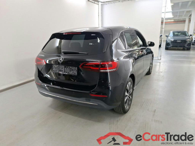 MERCEDES-BENZ B-CLASS 1.3 B 250 E BUSINESS SOLUTION DCT #4