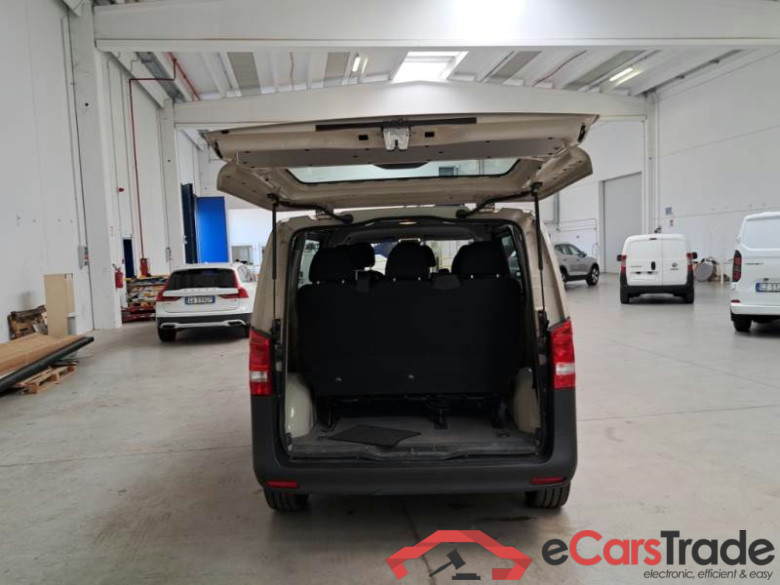MERCEDES-BENZ VITO / 2014 / 4P / COMBI 114 CDI 4X4 AUT COMPACT TOURER BASE #4