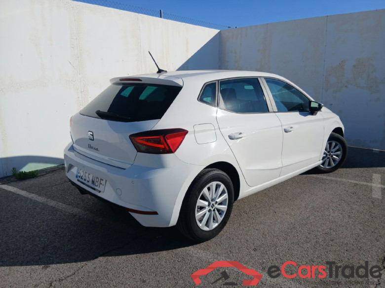 SEAT Ibiza / 2017 / 5P / berlina con portón 1.0 TSI 81kW (110CV) Style Plus (AC2) #2
