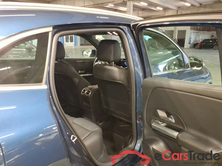 MERCEDES-BENZ GLA 1.3 GLA 250 E DCT LUXURY LINE #5