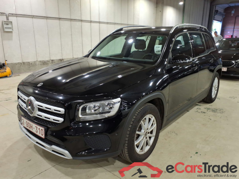 MERCEDES-BENZ GLB 2.0 GLB 180 D BUSINESS SOLUTION ESSENTIA #1