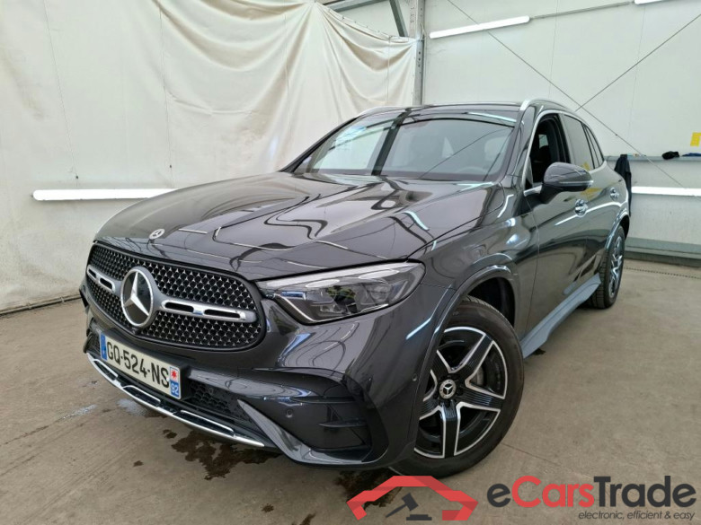 MERCEDES-BENZ GLC / 2022 / 5P / SUV GLC 400 e AMG Line 4MATIC