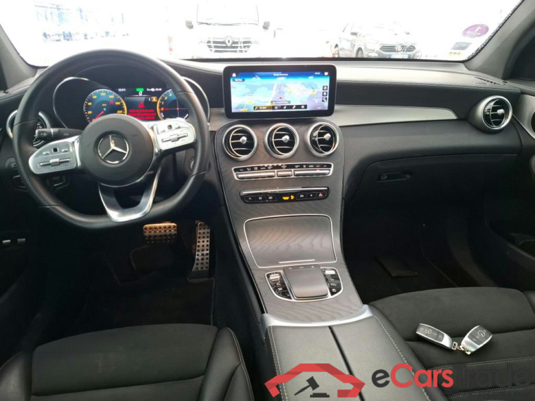 MERCEDES-BENZ GLC Coupe / 2019 / 5P / Coupé GLC 300 e AMG Line 4Matic #6