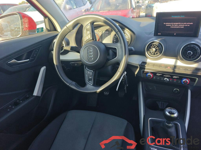 AUDI Q2 / 2016 / 5P / todoterreno Design 30 TFSI 85kW (116CV) #3
