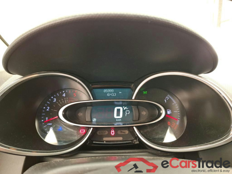 Clio IV Business 1.5 dCi 90CV BVA6 E6 #6