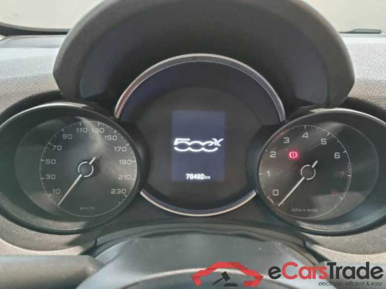 FIAT 500X / 2018 / 5P / CROSSOVER 1.3 T4 150CV DCT E6D CROSS #4