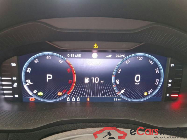SKODA Karoq / 2022 / 5P / SUV 2.0 TDI 85KW EVO SCR Style DSG #4
