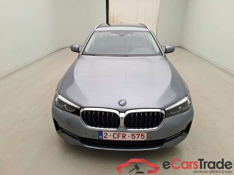 BMW, 5-serie touring '17, BMW 5 Reeks Touring 518d Aut. (100 kW) Business Ed #1