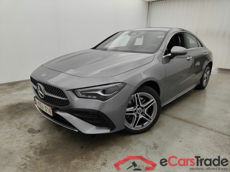 Mercedes-Benz CLA CLA 250 e AMG Line 4d #1