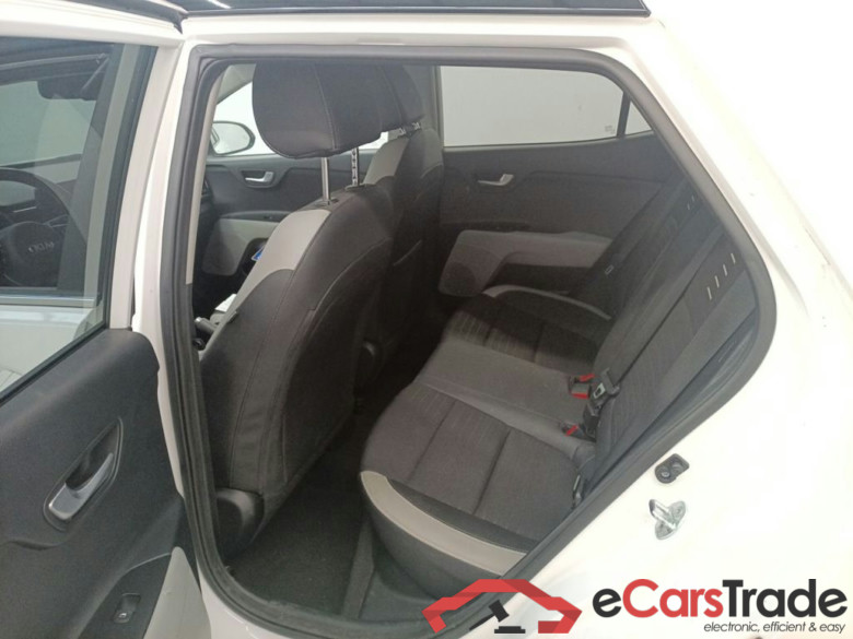 KIA Stonic 1.0 T 100 Black Edition DCT 5d #3