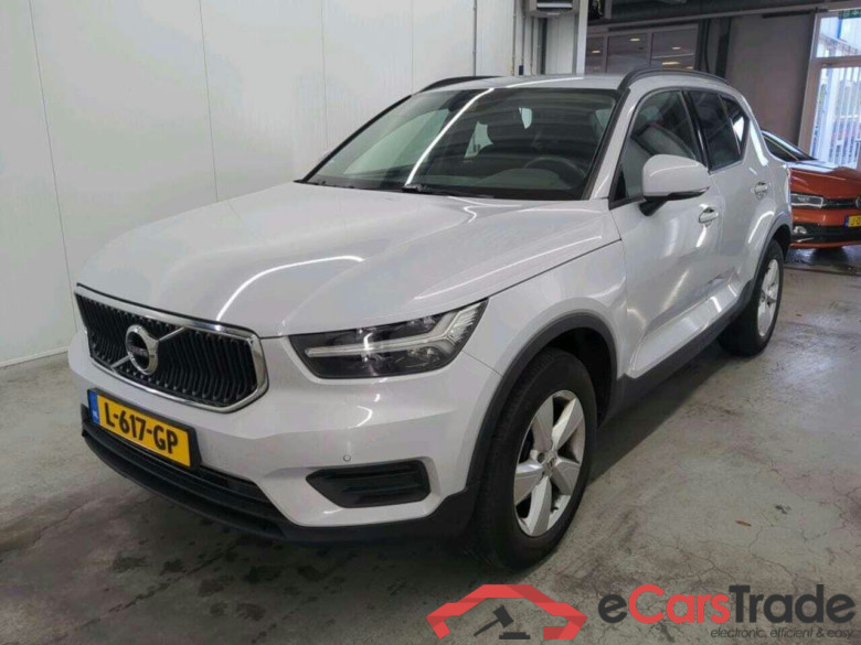 VOLVO XC40 1.5 T2 Moment. Core