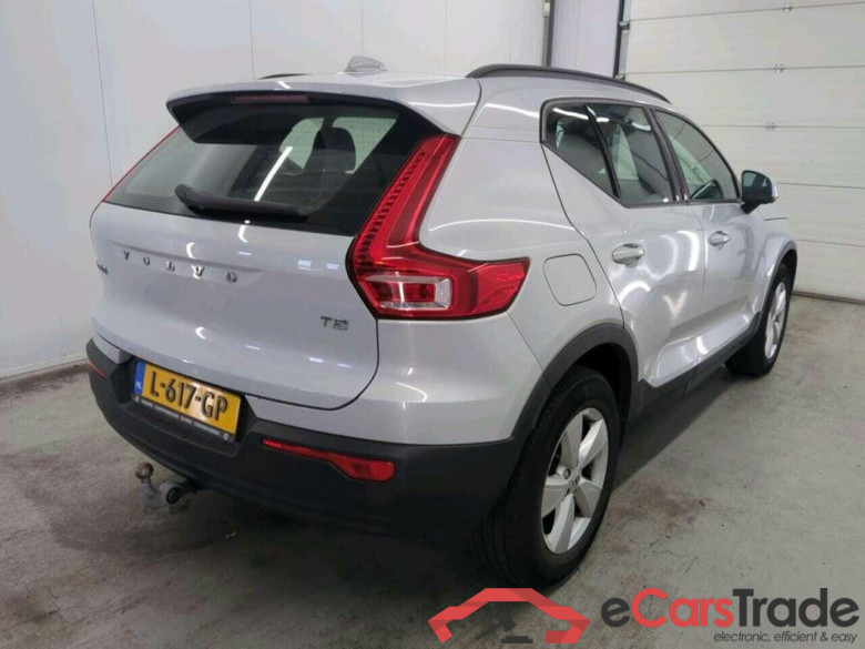 VOLVO XC40 1.5 T2 Moment. Core #2