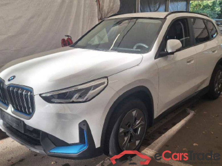 Baureihe iX1 30 xDrive 64kWh #1