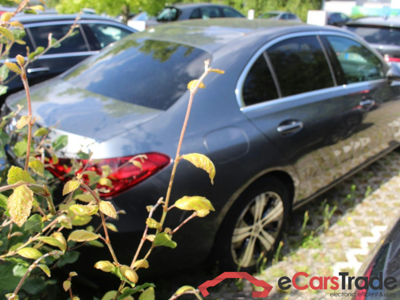 MERCEDES-BENZ C-Klasse C 300 e 9G-TRONIC Avantgarde 4d 150kW #2