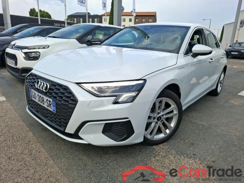 AUDI A3 Sportback 2020 5P Berline 40 TFSI e 204 S Tronic Business Exec #1
