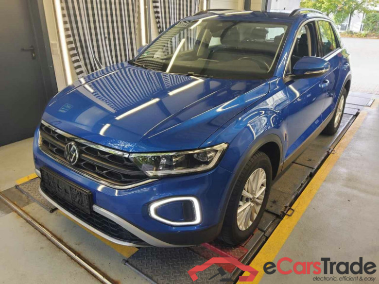 Volkswagen T-Roc (D11)(12.2021->2025) DE - SUV5 1.5 TSI EU6d, Life, (Facelift) 2022 - 2024
