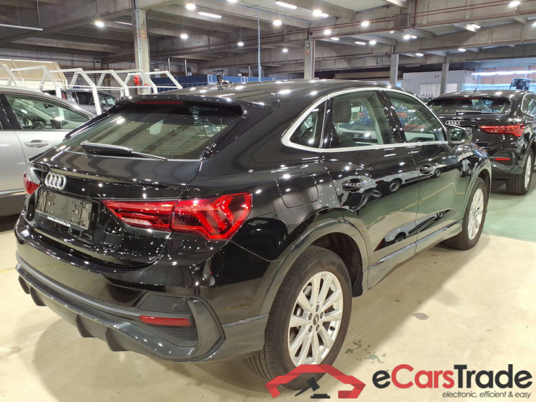 AUDI Q3 Sportback 1.4 45 TFSI E S TRONIC #4