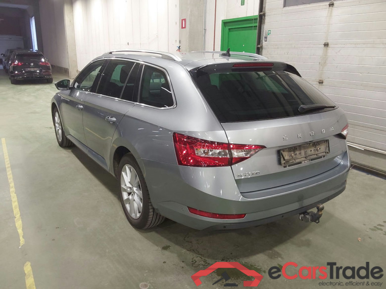 SKODA SUPERB COMBI 2.0 CRTDI 90KW DSG7 STYLE #2