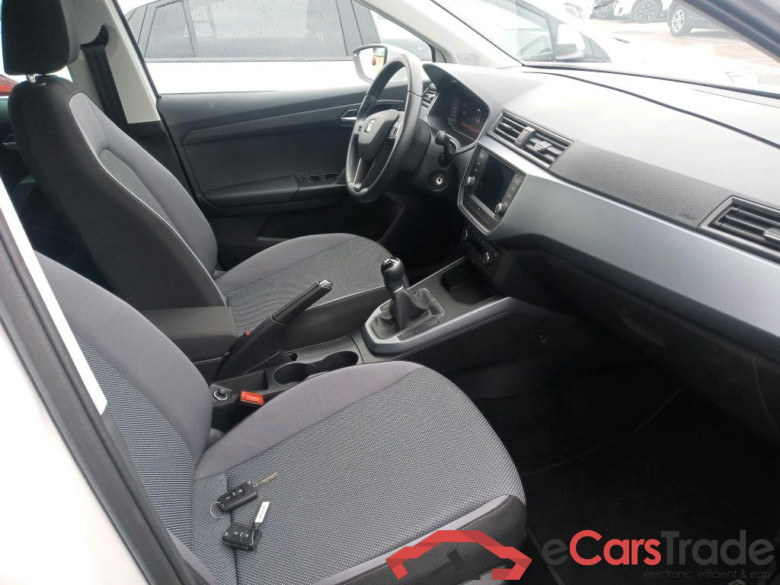 SEAT Arona / 2017 / 5P / todoterreno 1.0 TSI 70kW (95CV) Style Edition Eco (CX) #6