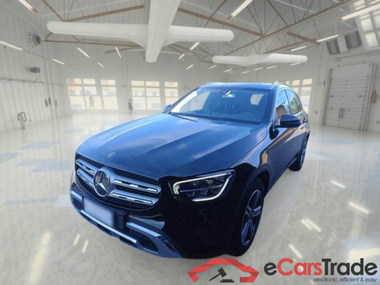 MERCEDES-BENZ GLC / 2019 / 5P / SUV 220 D 4MATIC SPORT AUT.