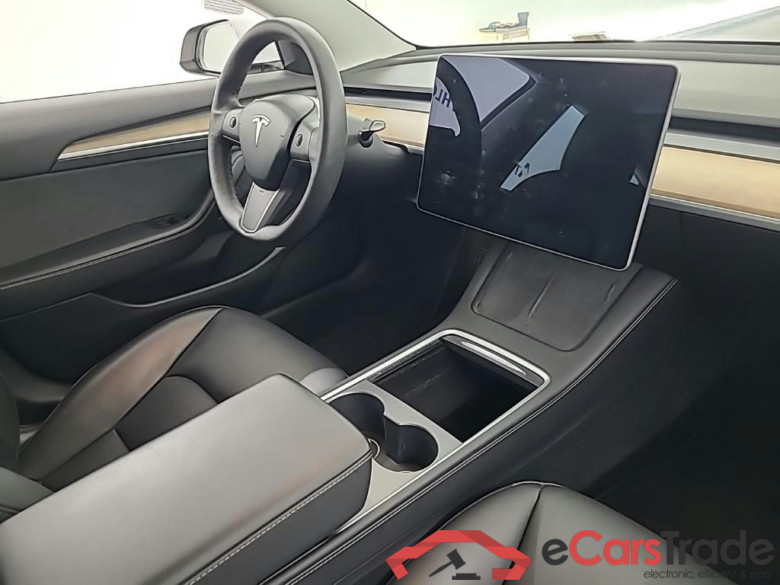 Tesla Model 3 Long Range Dual Motor AWD 4D 350kW #6