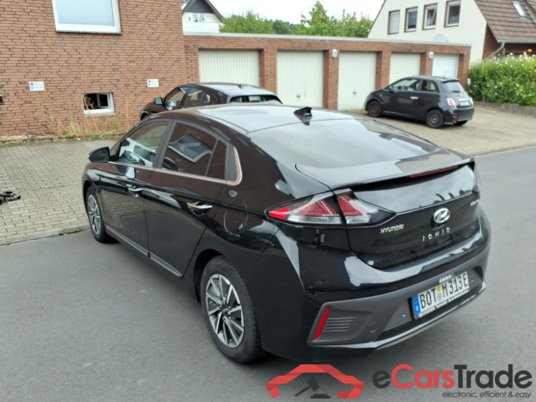 HYUNDAI Ioniq  #4