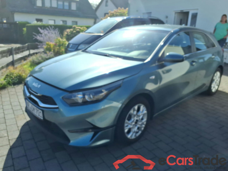 KIA Ceed  #2
