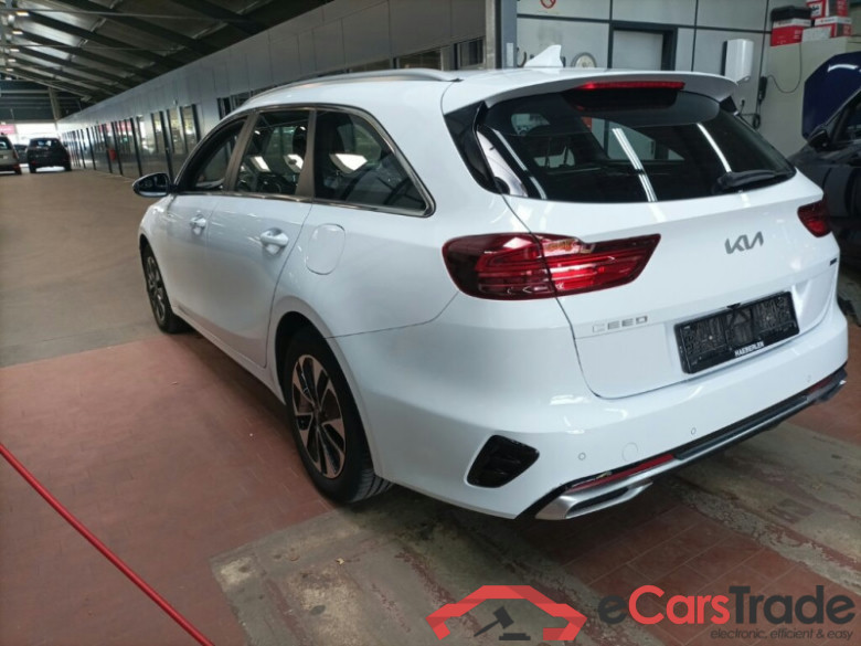Kia Ceed Sportswagon  #4