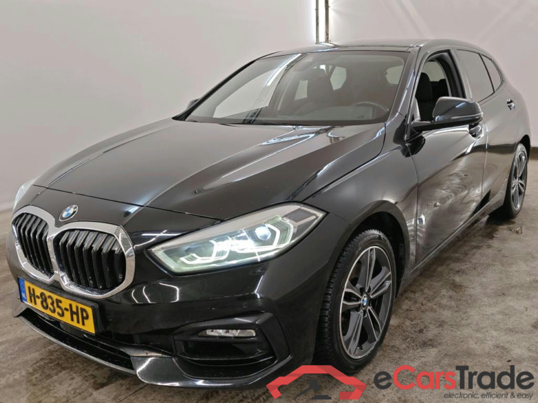 BMW 1 Serie 118iA Corporate Executive Sport 5d #1