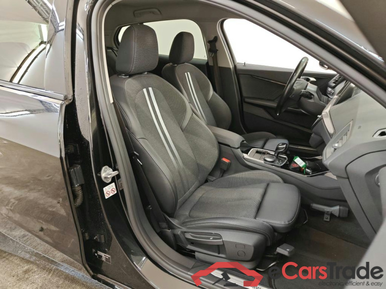 BMW 1 Serie 118iA Corporate Executive Sport 5d #3