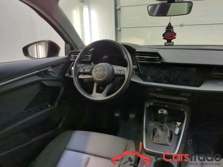 AUDI A3 Sportback 30 TFSI Pro Line #3