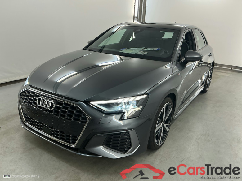 AUDI A3 1.5 35 TFSI 110KW S LINE #1