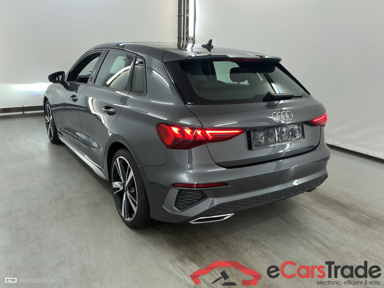 AUDI A3 1.5 35 TFSI 110KW S LINE #3