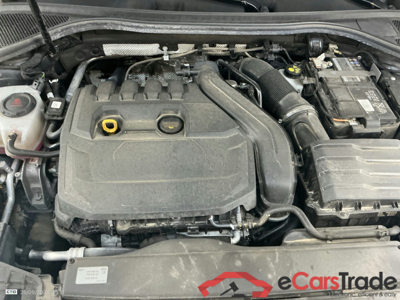 AUDI A3 1.5 35 TFSI 110KW S LINE #6