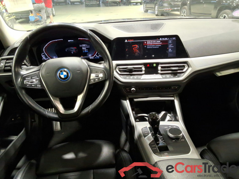 BMW 3 SERIES TOURING 2.0 320E TOURING #6
