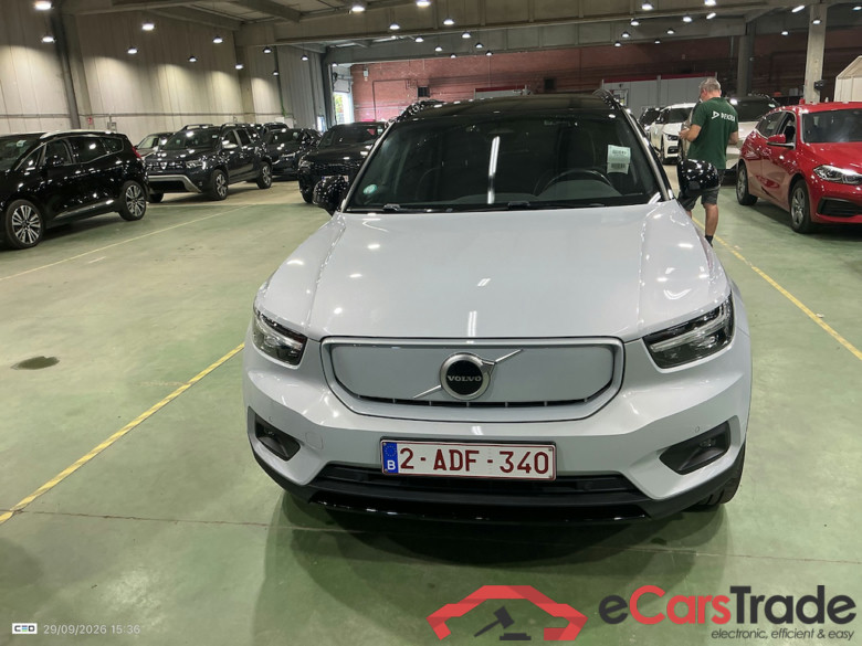 VOLVO XC40 78 kWh P8 AWD Recharge R-Design #2
