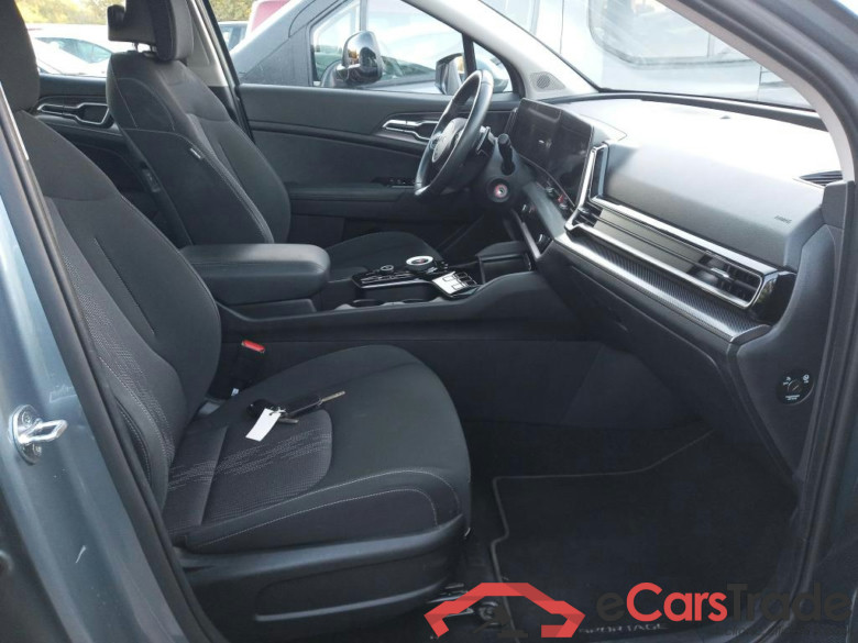 KIA Sportage / 2022 / 5P / todoterreno 1.6 T-GDi HEV 171kW (230CV) Drive 4X2 #6