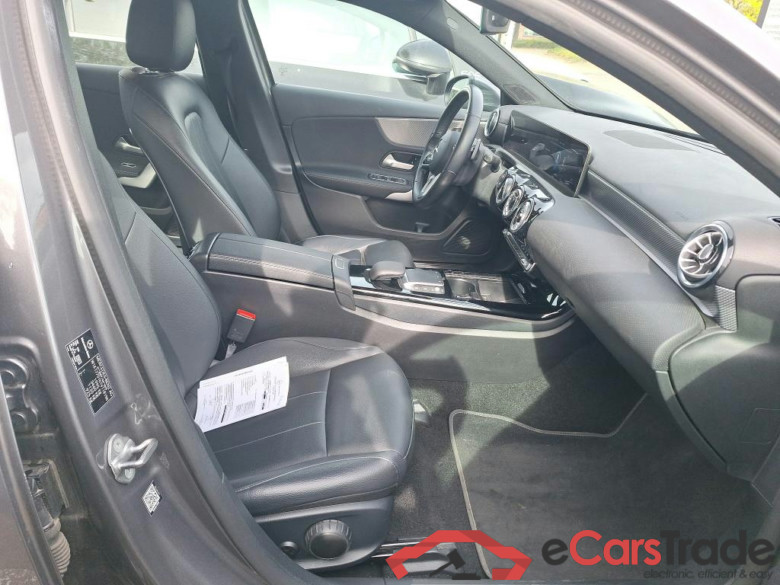 MERCEDES - MER A 180 d 116PK 8G-DCT Business Solution Luxury #3