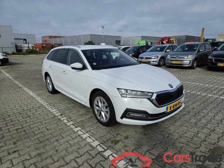 SKODA Octavia Combi 81 kW #4