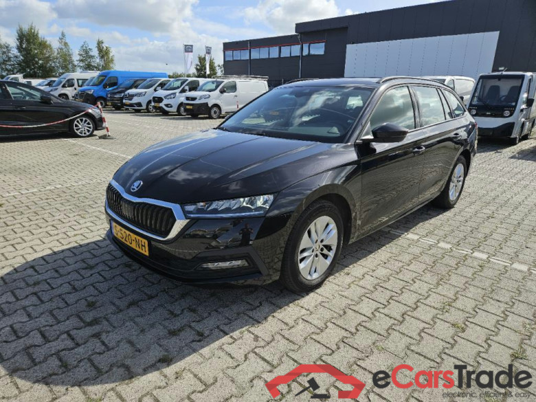 SKODA Octavia Combi 81 kW #3