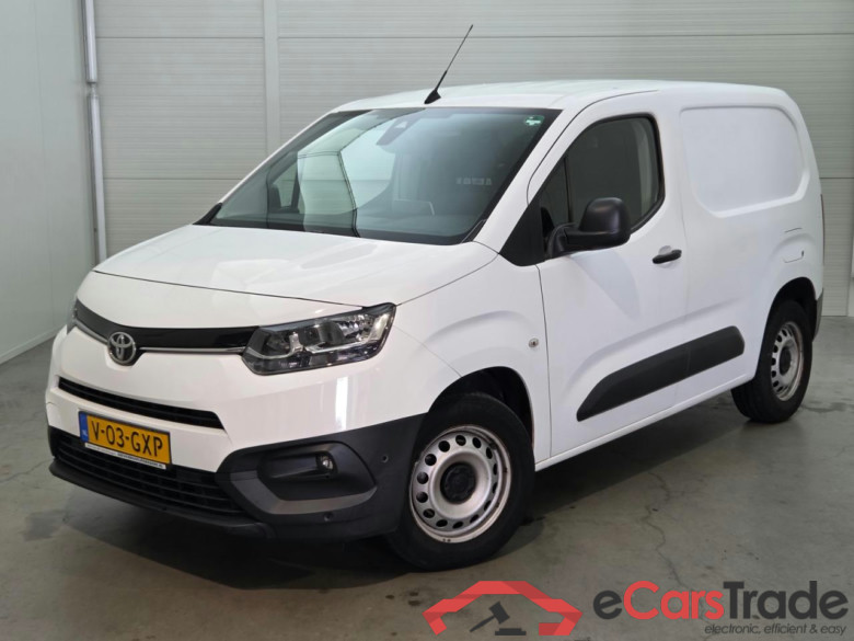 TOYOTA PROACE CITY 1.5 D-4D Cool Comfort #1