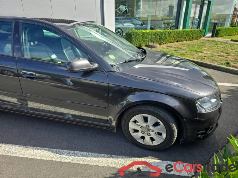 AUDI A3 Sportback Dsl 1.6 TDi e Attraction Start/Stop DPF #2