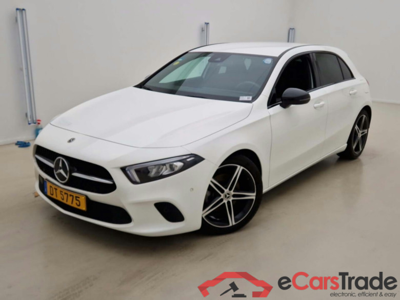 MERCEDES-BENZ A-KLASSE 2.0 180D BUSINESS SOL. AUT.