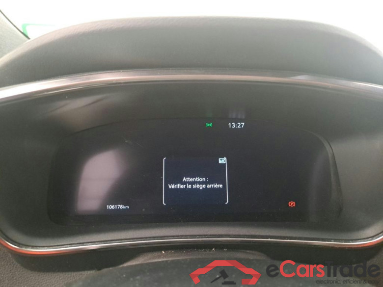 TOYOTA Corolla Touring Sports / 2022 / 5P / Break Hybride 140h GR Sport #6